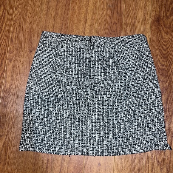 Textured weave mini skirt juniors small hyfve brand - Picture 3 of 5
